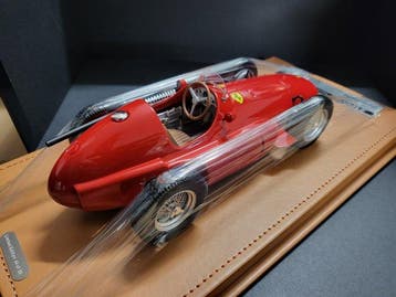 Tecnomodel 1:18 - Voiture de course miniature - Ferrari 555, Nieuw