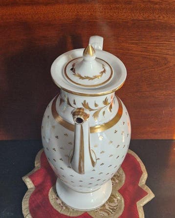 Vieux Paris - Cafetière - Sevres style - Porcelaine - Louis