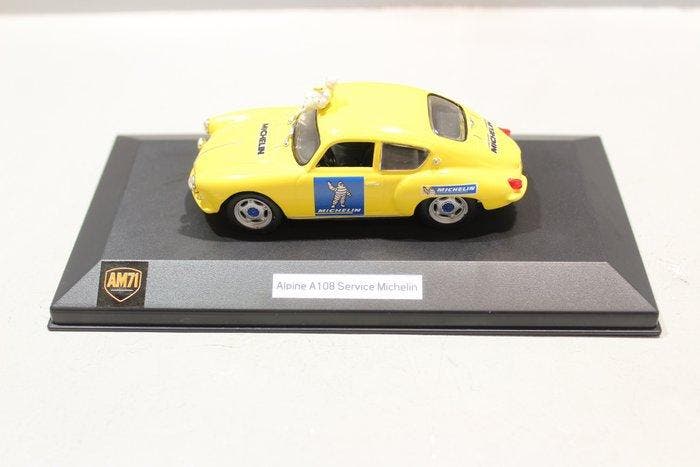 AM.71 1:43 - Modelauto - Renault Alpine A 106 service, Hobby & Loisirs créatifs, Voitures miniatures | 1:5 à 1:12
