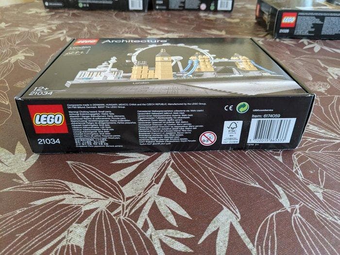 Lego Set - 21034 - Architecture - London, Enfants & Bébés, Jouets | Duplo & Lego