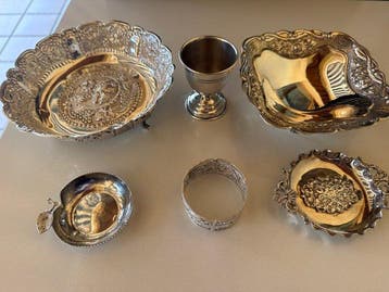 Onbekende kunstenaar - Set in argento 925: coppetta, vassoio