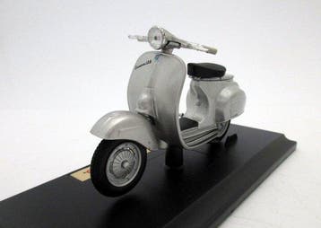 Vespa 90 - 1963/125 - 1965/90 - 1965/50L - 1966 - 1:18 -, Nieuw