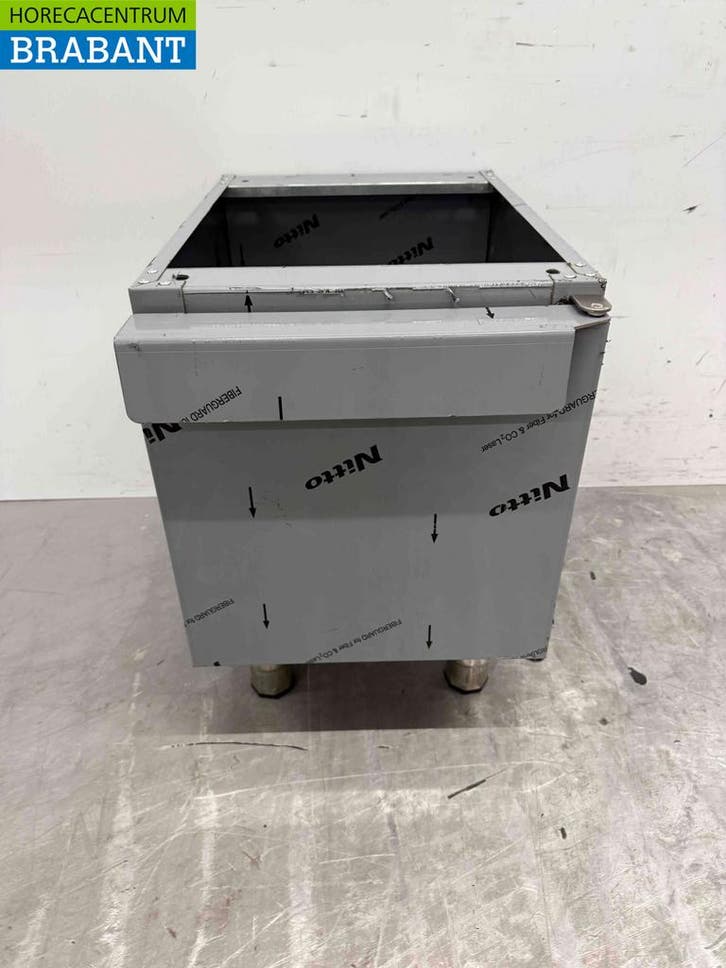 Base en acier inoxydable avec porte battante 40 cm, Articles professionnels, Horeca | Autre, Envoi