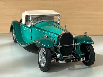 Franklin Mint 1:24 - Model sportwagen - Bugatti Type Royale