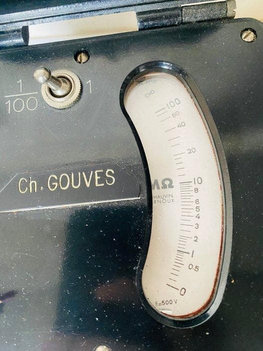 chauvin arnoux Ancien mégohmmètre à manivelle (testeur, Antiek en Kunst, Antiek | Wandborden en Tegels