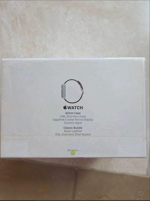 Apple Apple Watch 42mm New Sealed First Gen - Computer (1), Games en Spelcomputers, Spelcomputers | Overige Accessoires