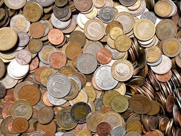 Wereldmunten. Ampio lotto di 500 monete Mondo (Zonder