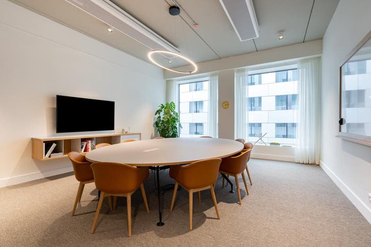 Kantoorruimte voor 4 in Berchem Station Post X, Articles professionnels, Immobilier d'entreprise