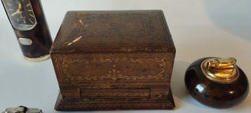 Zonder minimumprijs - Sigarettendoos - Aanstekercollectie -