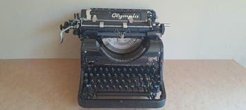 Olympia model 8 - Machine à écrire - 1930-1940