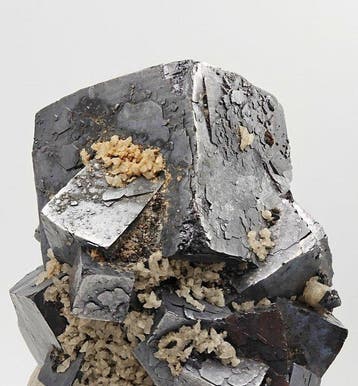 Enorme galena geminata met calciet, Bulgarije Kristallen op