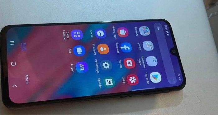 Samsung Galaxy A40 - Mobiele telefoon, Games en Spelcomputers, Spelcomputers | Overige Accessoires