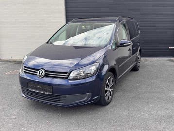 Online veiling - 2015 Volkswagen Touran, Nieuw