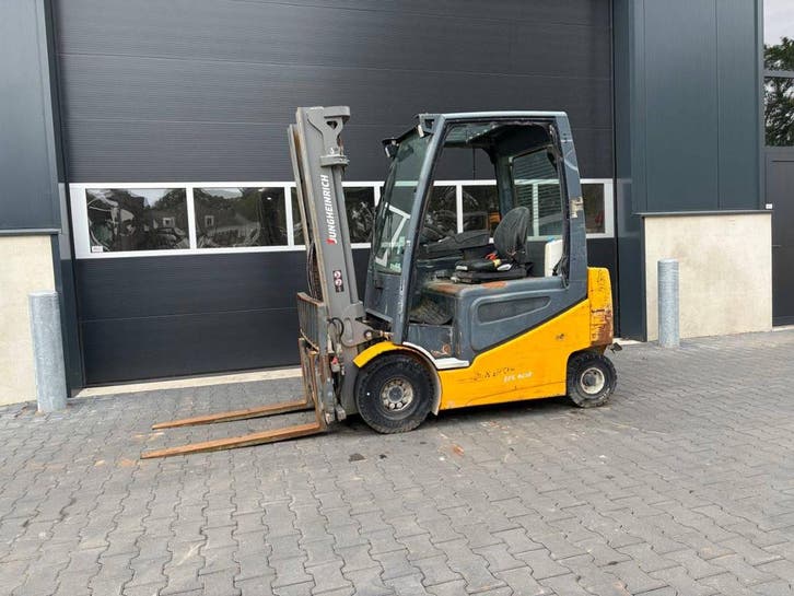 Veiling: Heftruck Jungheinrich EFG425K Elektrisch 2500kg 5.0, Zakelijke goederen, Machines en Bouw | Heftrucks en Intern transport