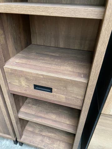 Stanley boekenkast, mokka (nieuw, outlet), Huis en Inrichting, Nieuw, Overige materialen, Met plank(en)