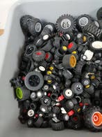 Lego - Assorti - Banden en velgen +/- 17,00 kilo - 1990-2000, Nieuw