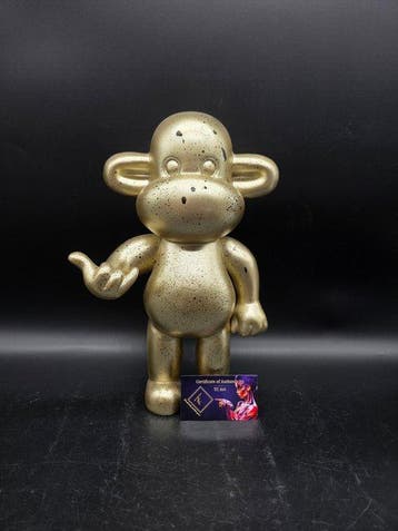 TC-Art - Beeld, YOLO Beer Sculpture - Gold - 35 cm - Hars -