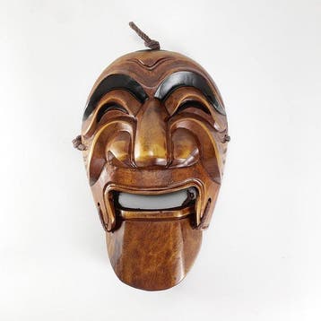 Mask - Hout - Houten masker met houtsnijwerk met Mov (Zonder