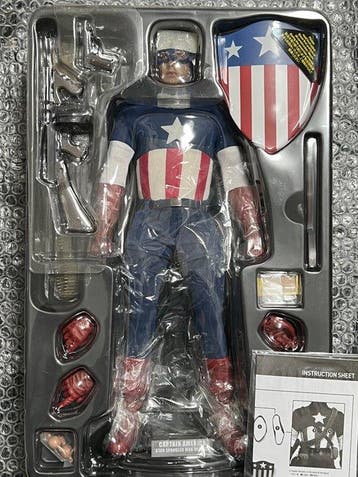 Hot Toys - Action figure Hot Toys Movie Masterpiece Captain, Nieuw