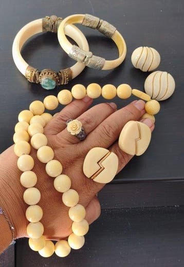 Themacollectie - 6 vintage sieraden van oma, gemaakt van