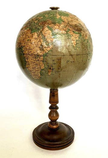 Terrestrial table globe - globe en relief - 1930-1940,