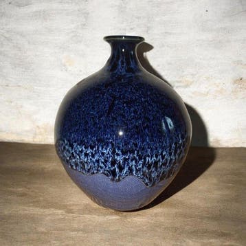 A.Kiessling - Eenbloemige vaas - chunky Lava Textuur,studio