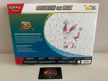 Pokémon - 1 Box - 30th Celebration Sylveon ex Box - Factory, Hobby en Vrije tijd, Nieuw