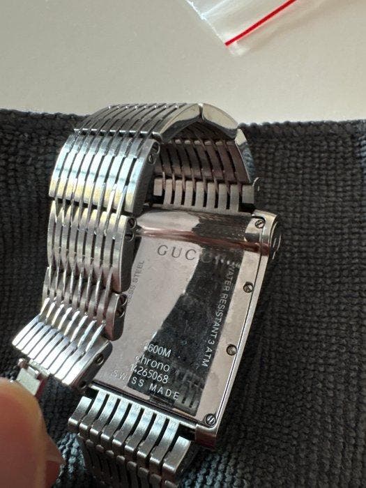 Gucci - 8600M G Metro Chronograph - Heren - 2000-2010, Bijoux, Sacs & Beauté, Montres | Hommes