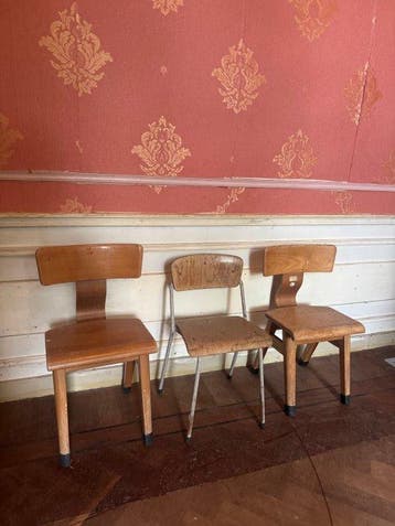 Chaise - Bois, Métal - Trois chaises pour enfants vintage