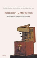 Doolhof in meervoud 9789055738601, Verzenden, Gelezen