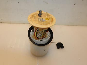 Opvoerpomp Volkswagen Touran O153566