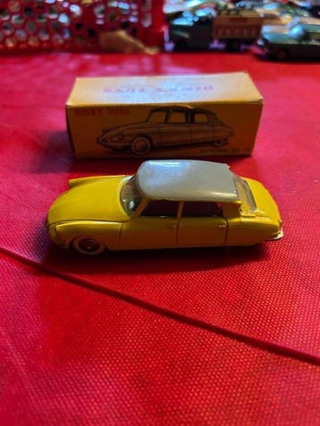 Dinky Toys 1:43 - Voiture miniature - Citroën DS 19, Nieuw