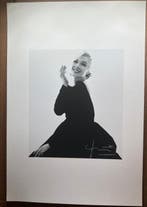 Bert Stern (1929–2013) - Marilyn Monroe Smiling in the Dior, Antiquités & Art, Art | Objets design