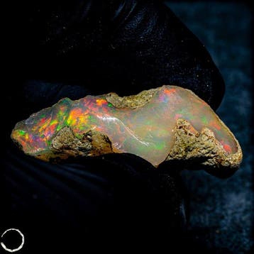 Exclusieve Welo-Edelopal – Een meesterwerk van de natuur