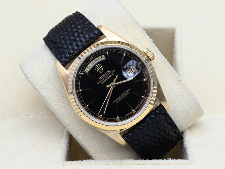 Rolex Day-Date Ref. 18238 Year 1989 (Box & Papers), Handtassen en Accessoires, Horloges | Heren, Polshorloge, Zo goed als nieuw