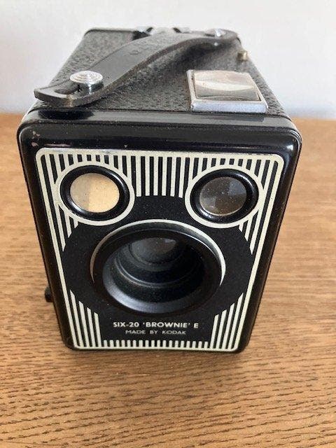 Kodak SIX-20 Brownie E Analoge camera, Audio, Tv en Foto, Fotocamera's Analoog