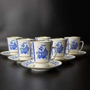 Lomonosov Imperial Porcelain Factory - Koffie- en, Antiek en Kunst