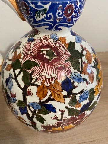 Gien - Kruik - pivoine - Keramiek - grote karaf / kan