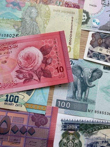 Wereld. - 100 Banknotes - Various Dates (Zonder
