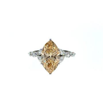 Ring - 14 karaat Witgoud - 4.02ct. tw. Geel Diamant (Fancy
