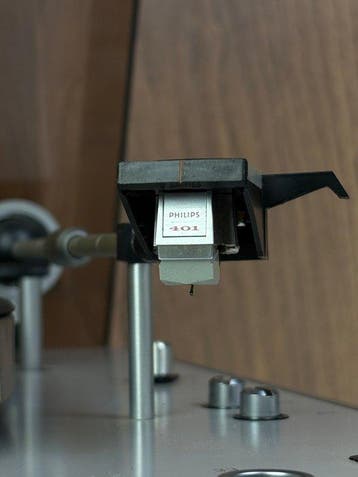 Philips - 212 Electronic Platenspeler
