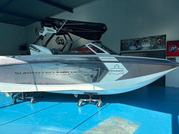 Nautique G21 2016, Watersport en Boten, Ophalen, Binnenboordmotor, Zo goed als nieuw, 200 pk of meer