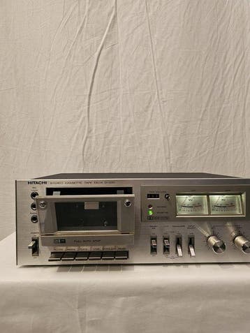 Hitachi - D-220 Lecteur de cassettes audio