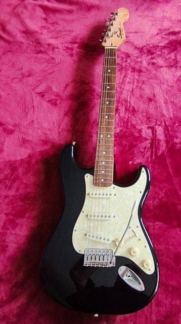 Squier - Classic Vibe Stratocaster - - Elektrische gitaar -, Muziek en Instrumenten, Nieuw