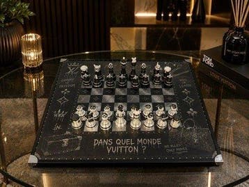 Art Stray-Nos -  L’Échiquier dans quel monde Vuitton ?, Antiek en Kunst