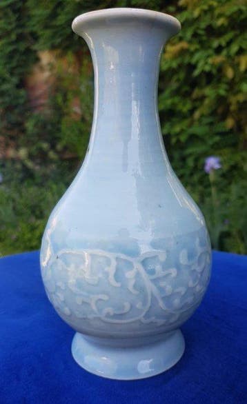 Vase en Qingbai / Clair de lune émaillé « Yuhuchunping », en