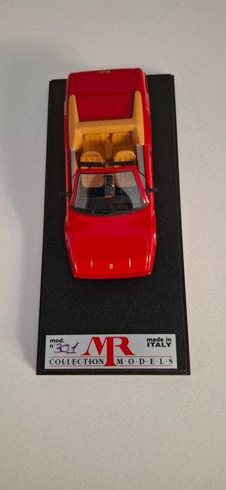 MR Collection Models 1:43 - Model cabriolet - Ferrari, Nieuw