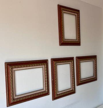 Lijst (4) - Walnoot - Set van 4 deco-fotolijsten
