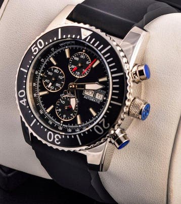 Revue Thommen - Diver’s Day-Date Chronograph - Zonder
