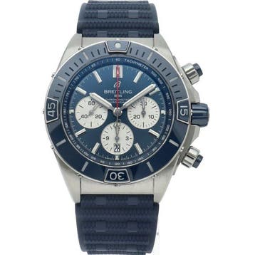 Breitling - Super Chronomat B01 44 Chronograph -
